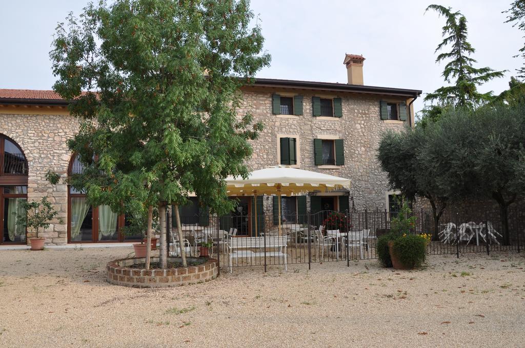 Agriturismo Corte Moranda فيرونا المظهر الخارجي الصورة
